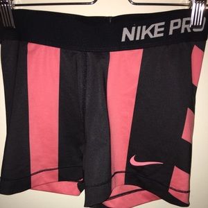 Women’s Nike Pro spandex